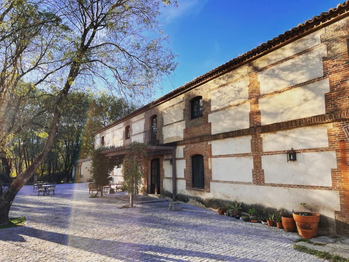 Posada Rural LA RESINERA La Adrada Exterior foto