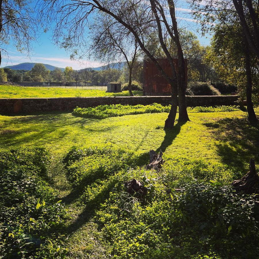Posada Rural LA RESINERA La Adrada Exterior foto